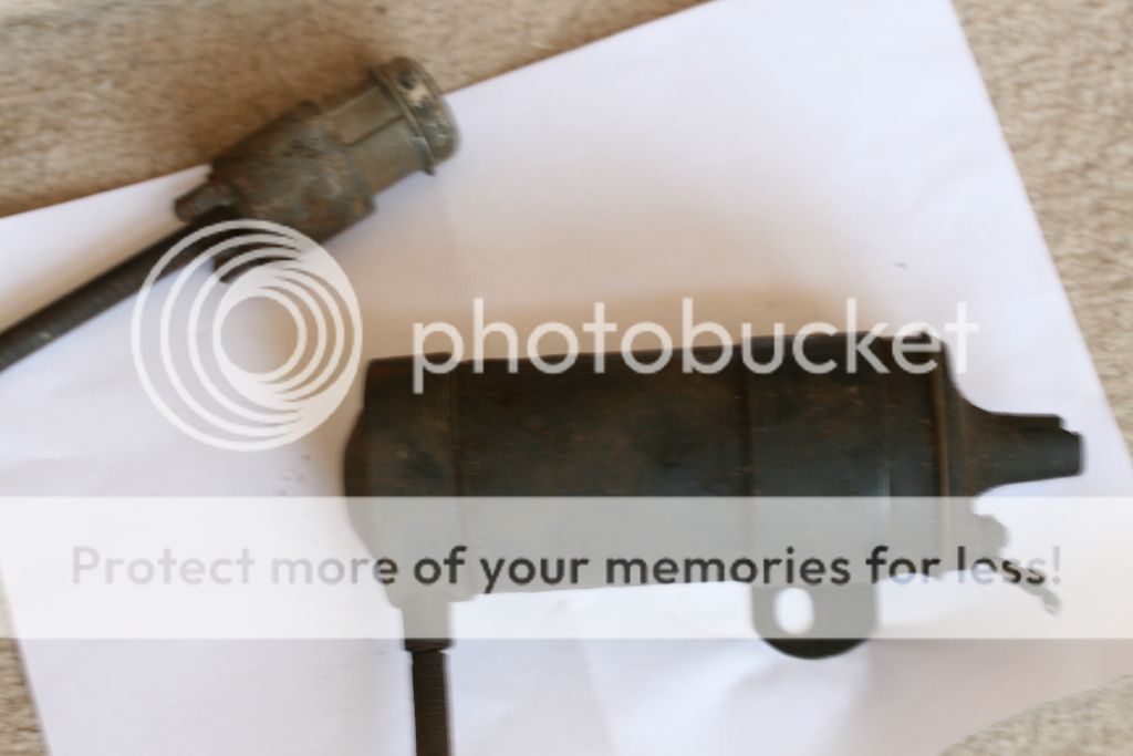 [Linked Image from i320.photobucket.com]