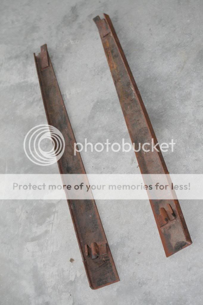 [Linked Image from i320.photobucket.com]